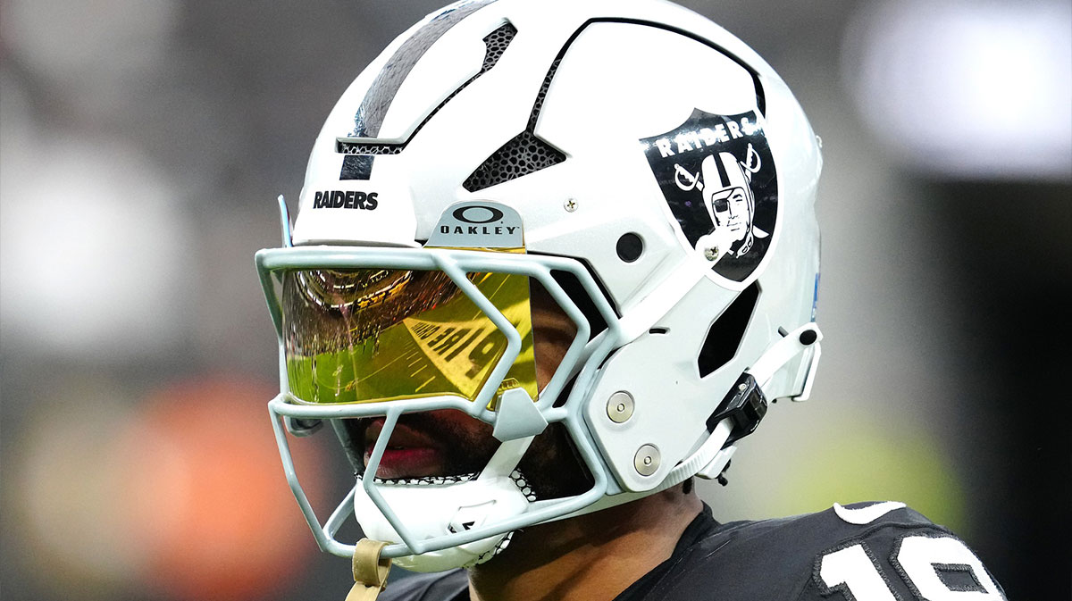 Las Vegas Raiders cornerback Jack Jones (18) warms up before a game against the Jacksonville Jaguars at Allegiant Stadium.