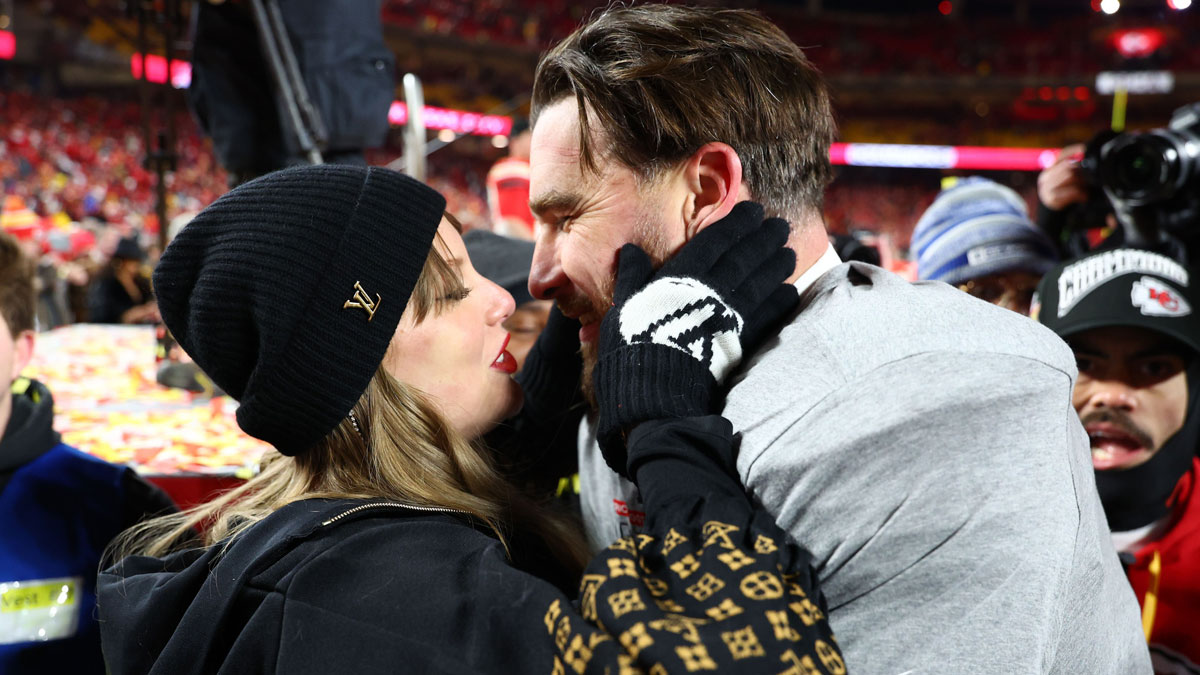 Taylor Swift Travis Kelce