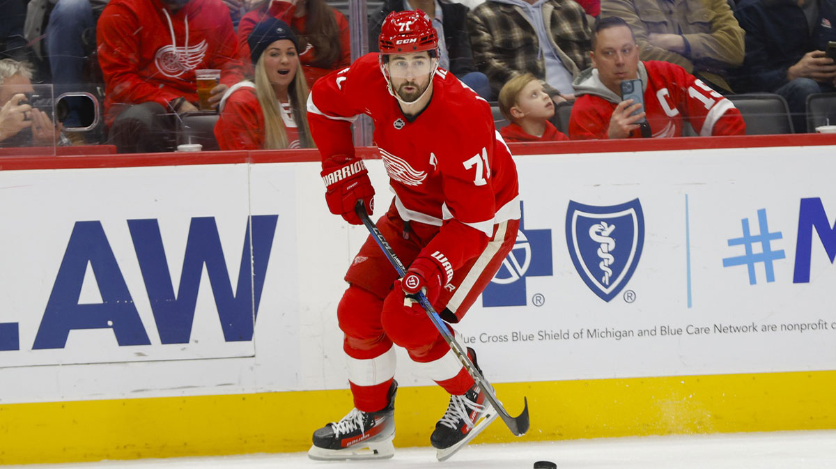 Detroit Red Wings center Dylan Larkin (71) handles the puck during the second period of the game between the Detroit Red Wings and the Anaheim Ducks at Little Caesars Arena.