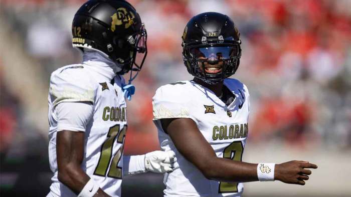 Colorado Buffalos quarterback Shedeur Sanders (2) with wide receiver Travis Hunter (12) against the Arizona Wildcats at Arizona Stadium.