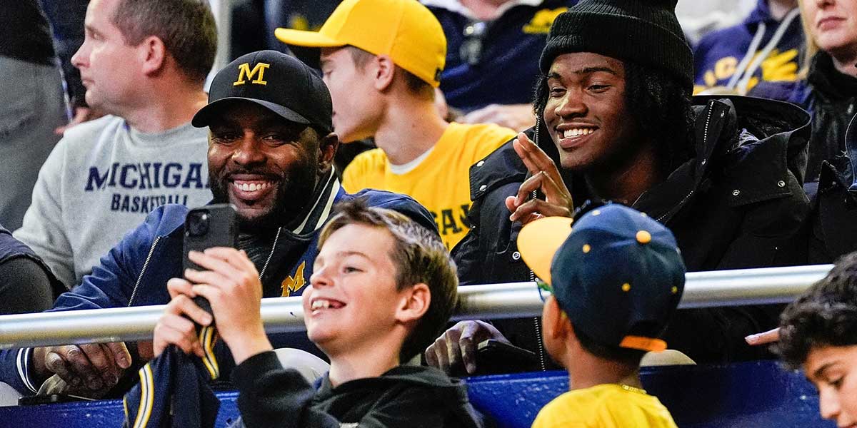 Sherrone Moore drops Michigan football QB1 hint amid Bryce Underwood hype