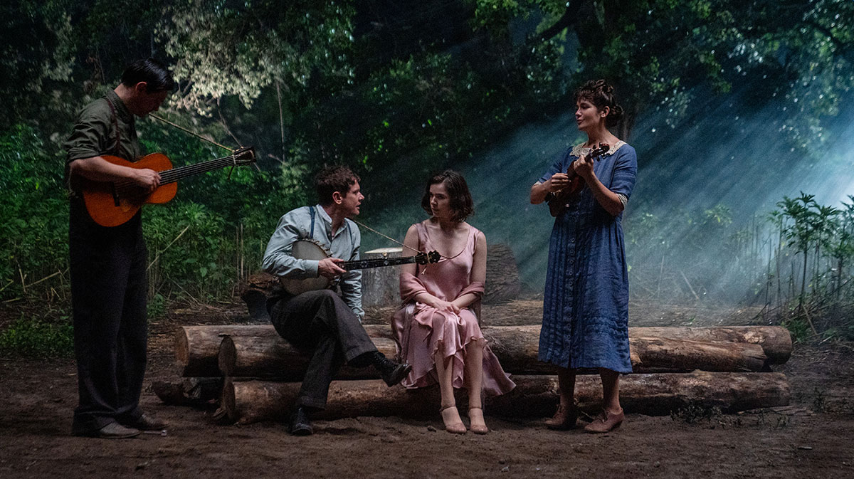 Peter Dreimanis, Jack O'Connell, Hailee Steinfeld, and Lola Kirke.