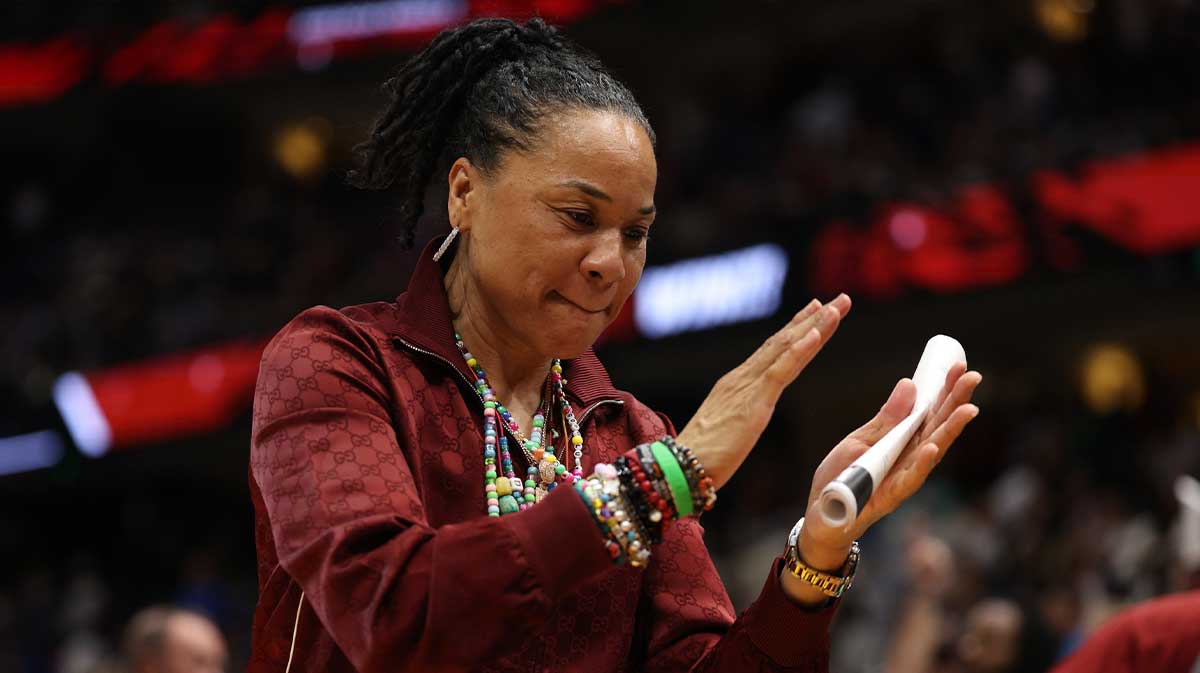 South Carolina Gamecocks head coach Dawn Staley reacts after defeating the Texas Longhorns during the semifinal of the women's 2025 NCAA tournament at Amalie Arena.