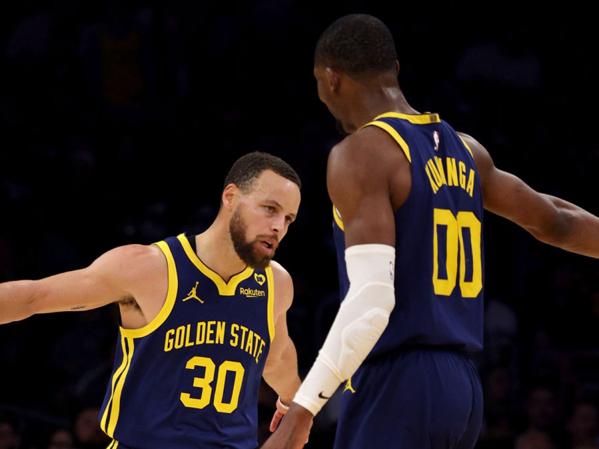 Stephen Curry sends testy message to constant Jonathan Kuminga critics
