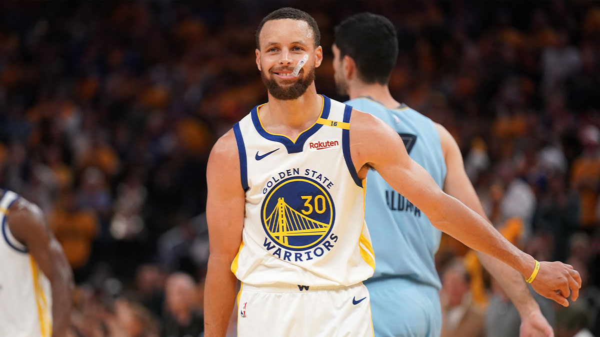 Golden State Warriors guard Stephen Curry (30) reacts after making a free throw against the Memphis Grizzlies in the fourth quarter at the Chase Center. Mandatory Credit: Cary Edmondson-Imagn Images
