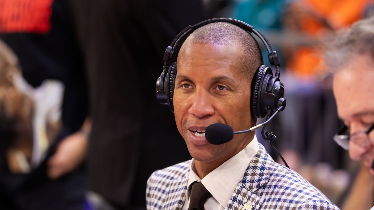 NBA on TNT television analyst Reggie Miller during the Los Angeles Lakers against the Phoenix Suns during an NBA Cup game at Footprint Center.