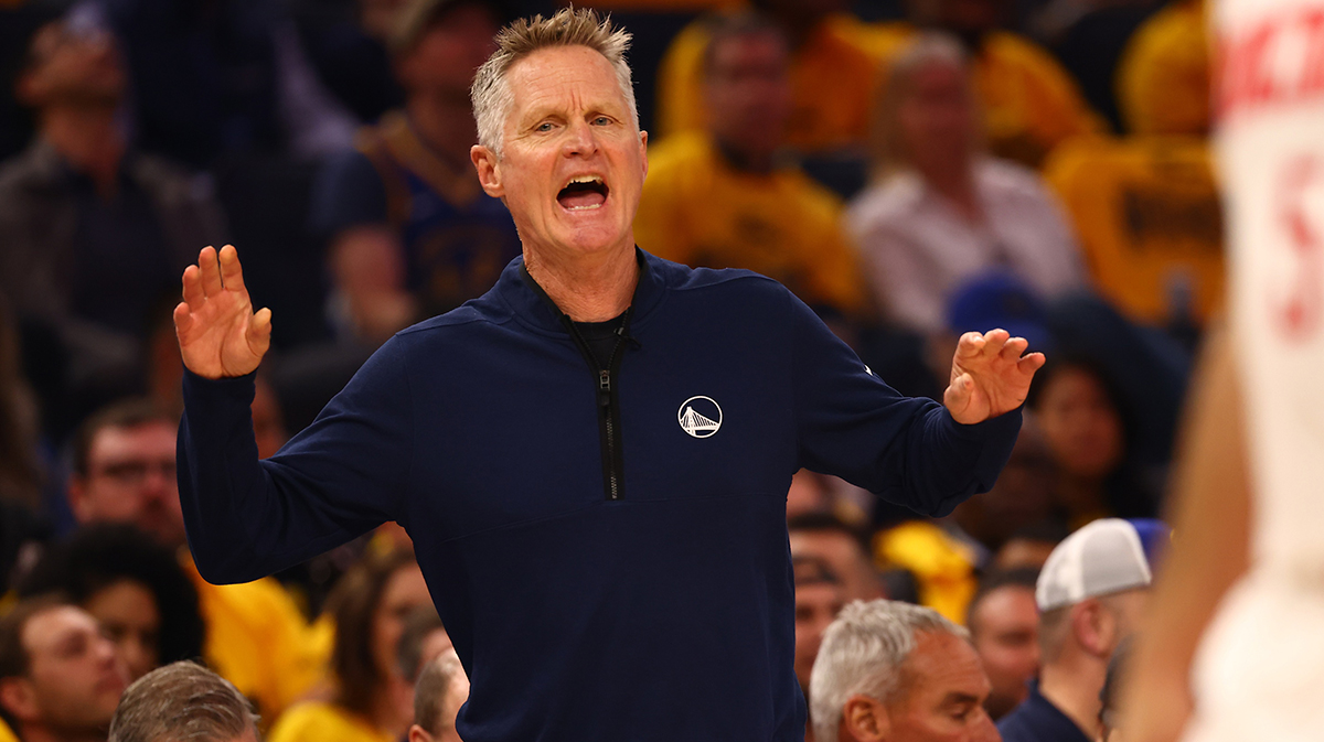 Golden State Warriors head coach Steve Kerr calls out from the sideline during the first quarter of game four of the 2025 NBA Playoffs first round against the Houston Rockets at Chase Center