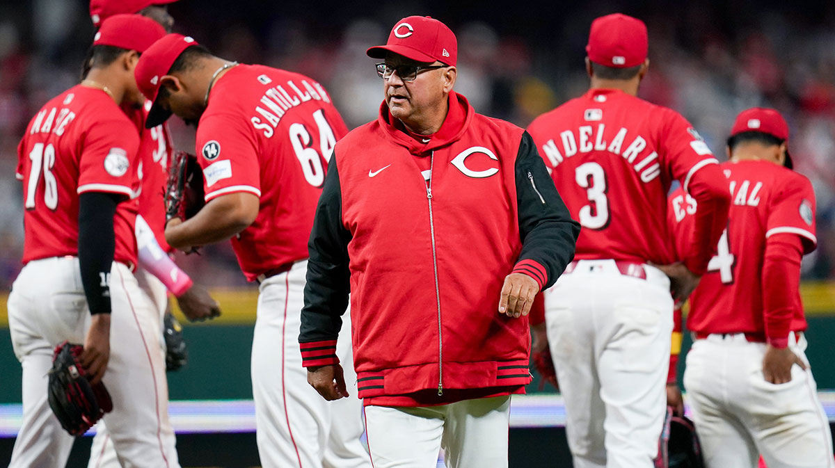 Cincinnati Reds manager Terry Francona (77) walks off the pitchers mound in the seventh inning of a MLB game between the Cincinnati Reds and Pittsburgh Pirates, Saturday, April 12, 2025, at Great American Ball Park in Downtown Cincinnati. Reds won 5-2.