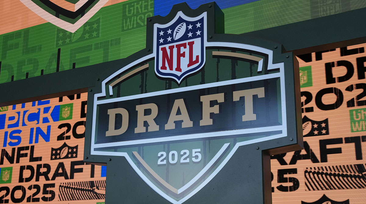 NFL rumors: Commanders, Bills get lucky with major steals in ESPN mock draft