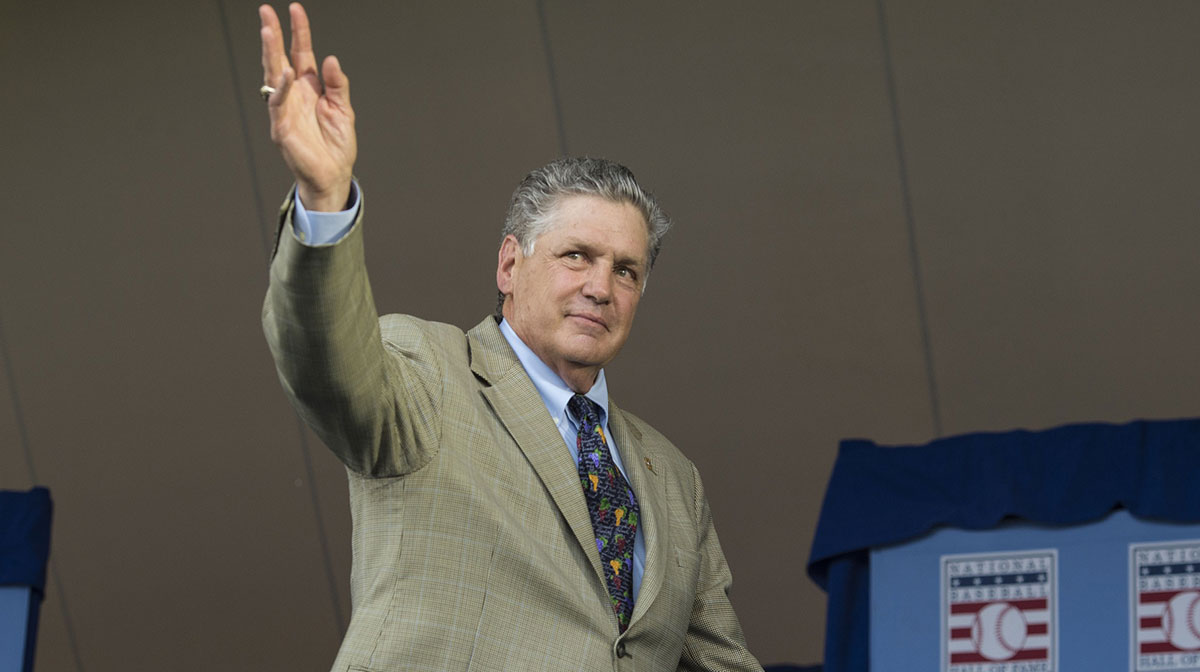 Hall of Famer Tom Seaver waves to the crowd after being introduced during the Hall of Fame Induction Ceremonies at Clark Sports Center.