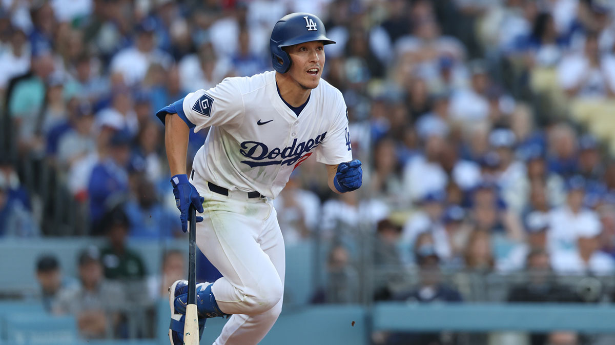 Dodgers’ Tommy Edman does best Shohei Ohtani impersonation with MVP on paternity list