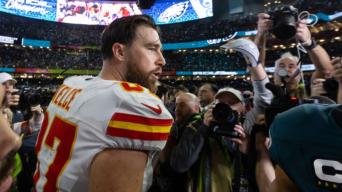 Travis Kelce sports new look amid Taylor Swift-filled offseason