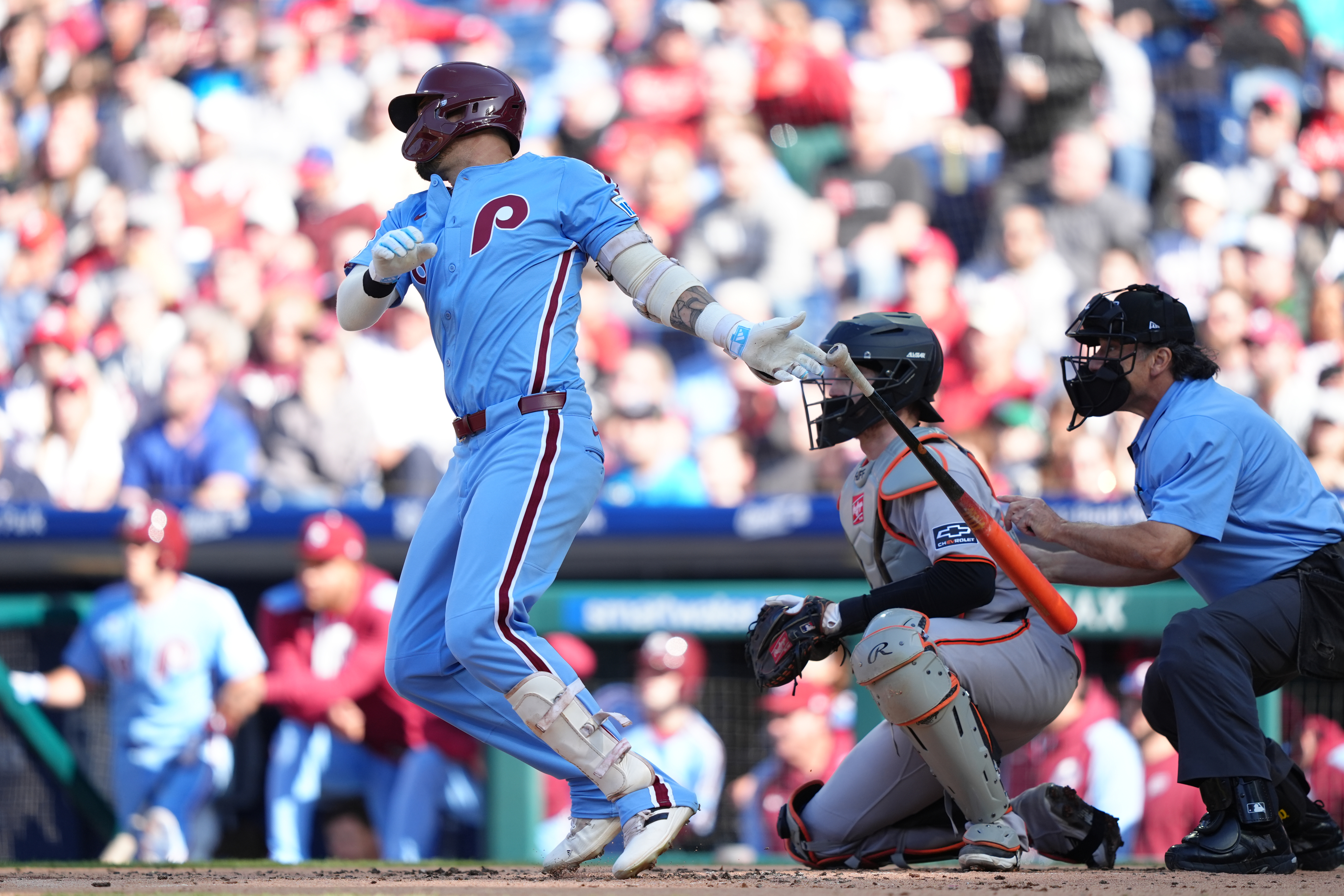 Nick Castellanos mysteriously leaves Phillies game vs. Giants