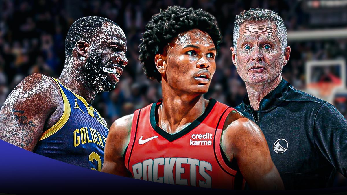 Steve Kerr with Amen Thompson and Draymond Green next to him