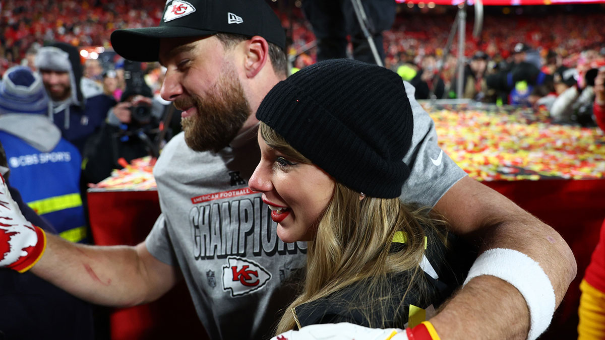 Taylor Swift Travis Kelce