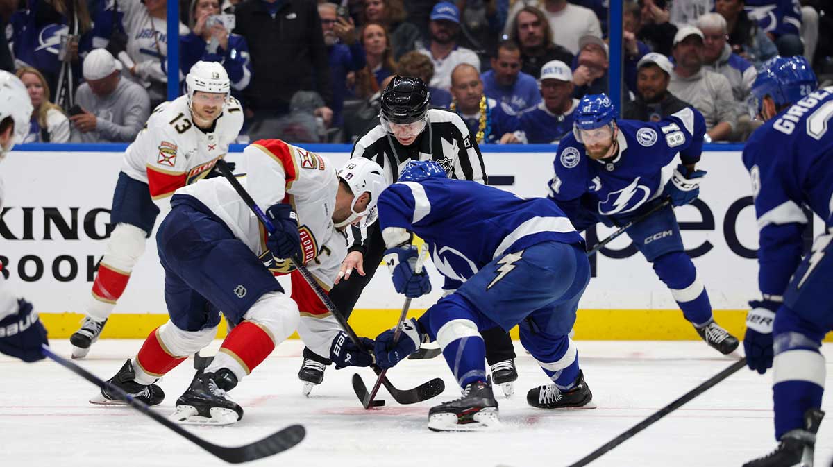 Aleksander Barkov exits game after massive hit from Brandon Hagel