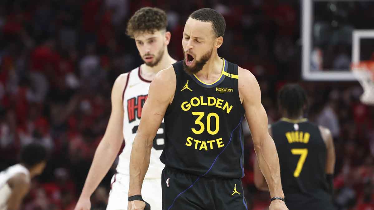 Golden State Warriors guard Stephen Curry (30) reacts after a play during game seven of the first round for the 2025 NBA Playoffs against the Houston Rockets at Toyota Center.