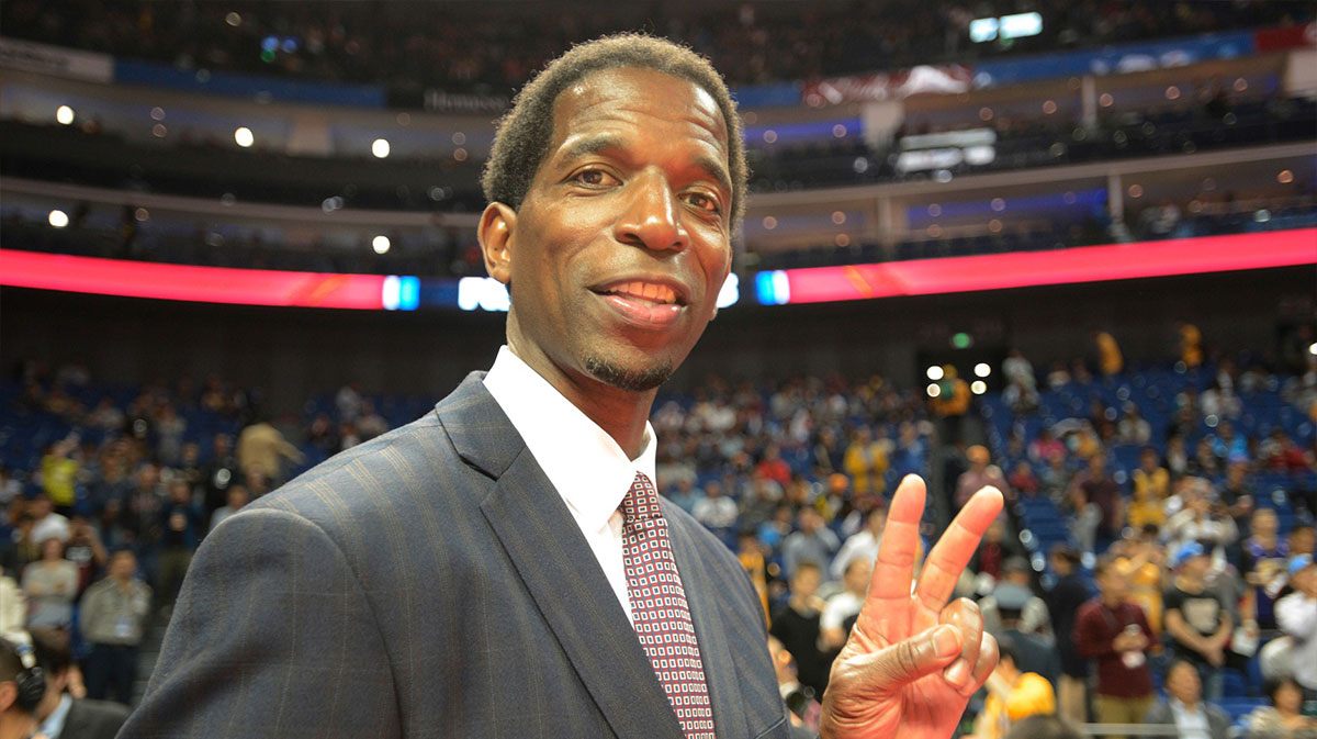 Los Angeles Lakers retired player A.C. Green Jr. on the sideline before the game against the Golden State Warriors at Mercedes-Benz Arena.