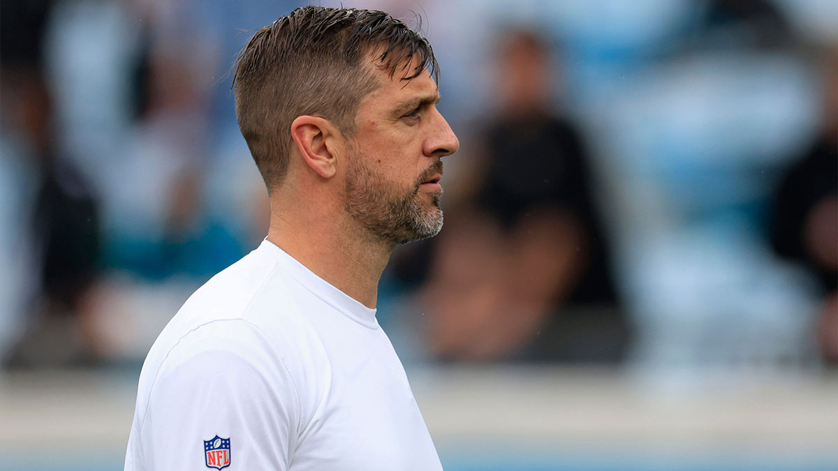 Steelers rumors: Mike Florio sends ‘serious’ warning to Aaron Rodgers