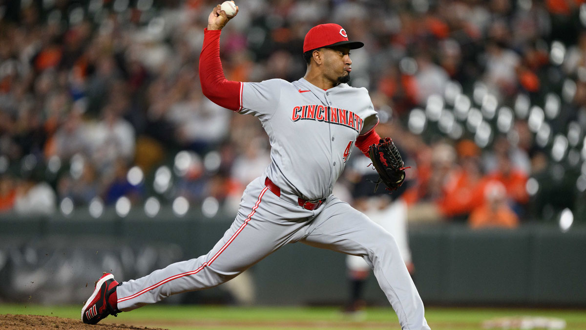 Cincinnati Reds pitcher Alexis Diaz (43) throws a pitch during the ninth inning against the Baltimore Orioles at Oriole Park at Camden Yards.