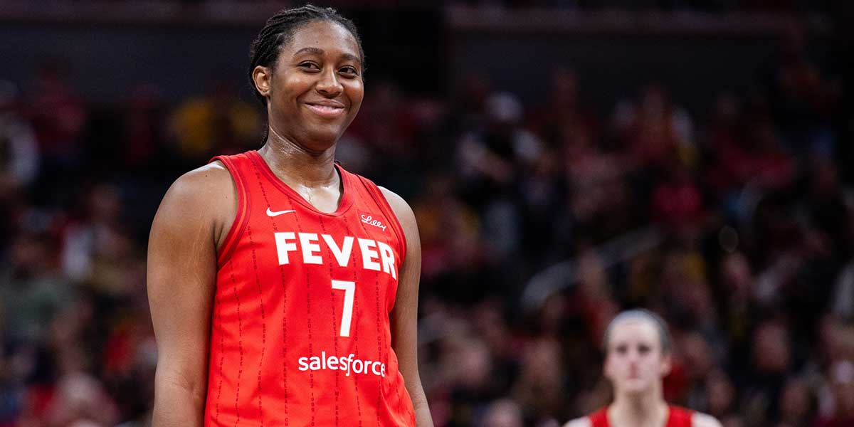 Indiana Fever forward Aliyah Boston (7) in the second half against the Chicago Sky at Gainbridge Fieldhouse.