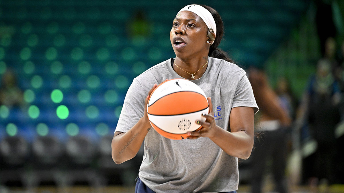 May 19, 2025; Arlington, Texas, USA; Dallas Wings guard Arike Ogunbowale (24) warms up before the game between the Wings and the Seattle Storm at College Park Center. Mandatory Credit: Jerome Miron-Imagn Images