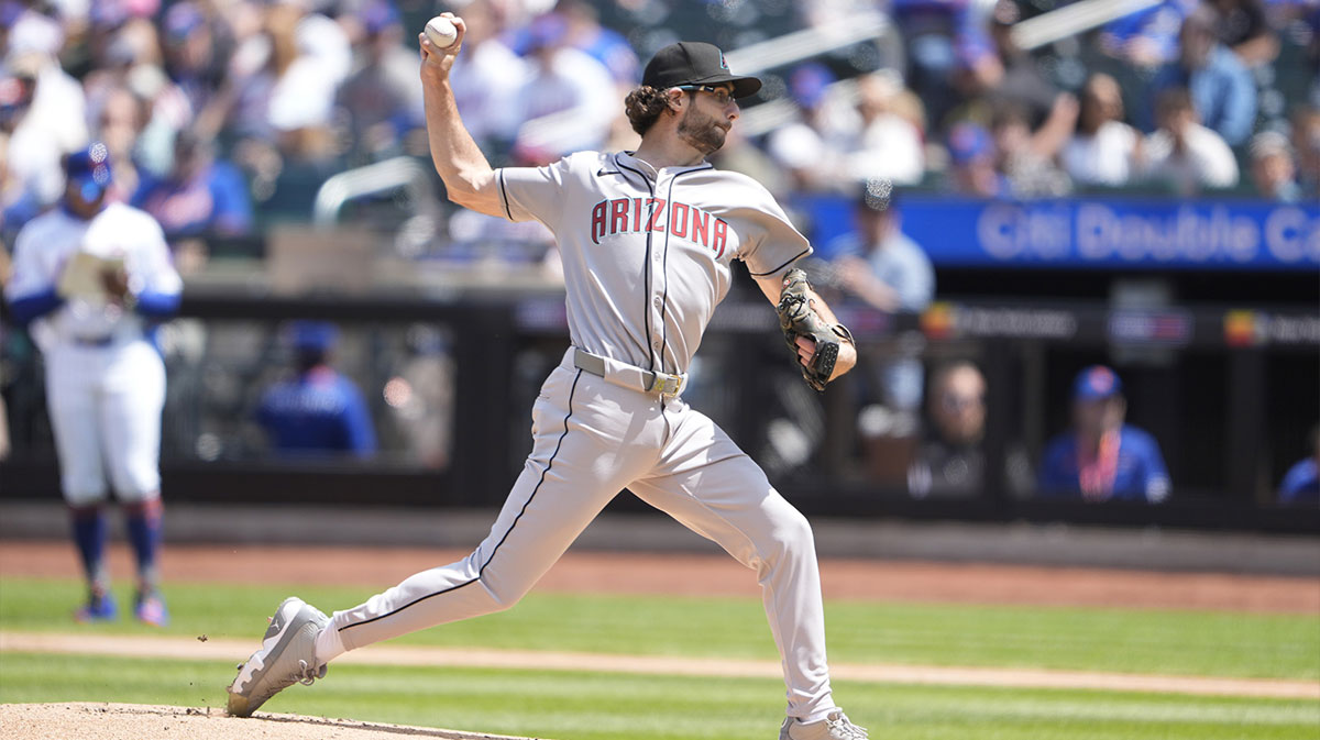 Arizona Diamondbacks pitcher Zac Gallen (23) delivers a pitch against the New York Mets during the first inning at Citi Field.