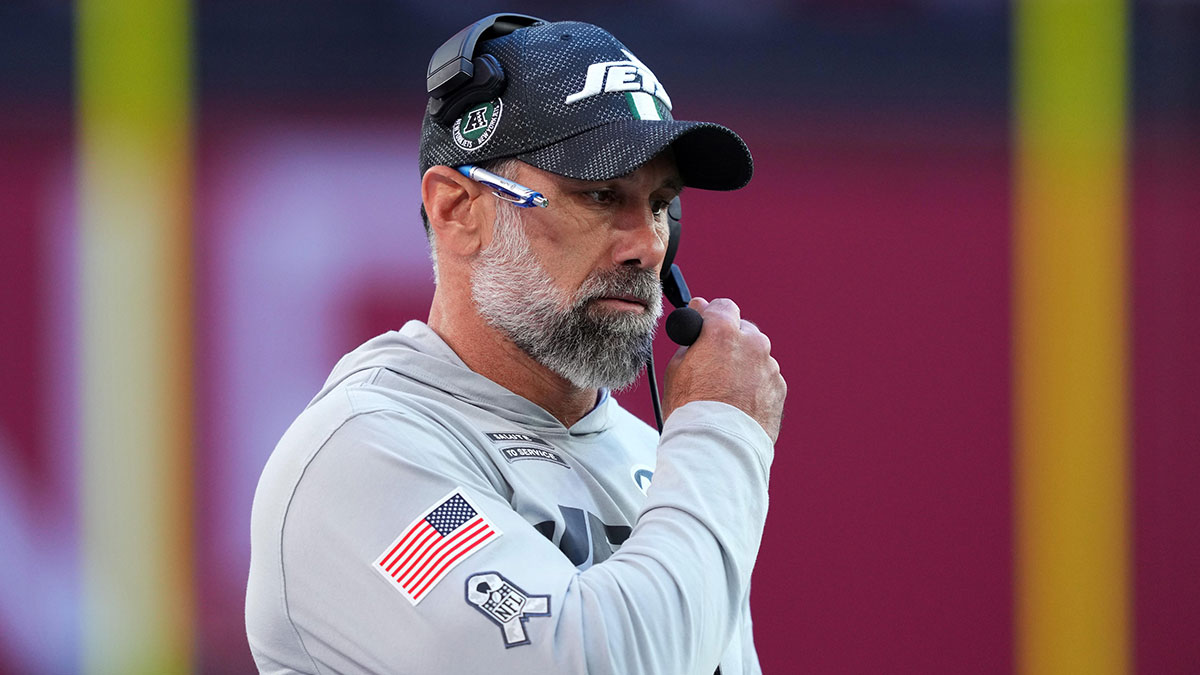 New York Jets head coach Jeff Ulbrich looks on against the Arizona Cardinals during the first half at State Farm Stadium.