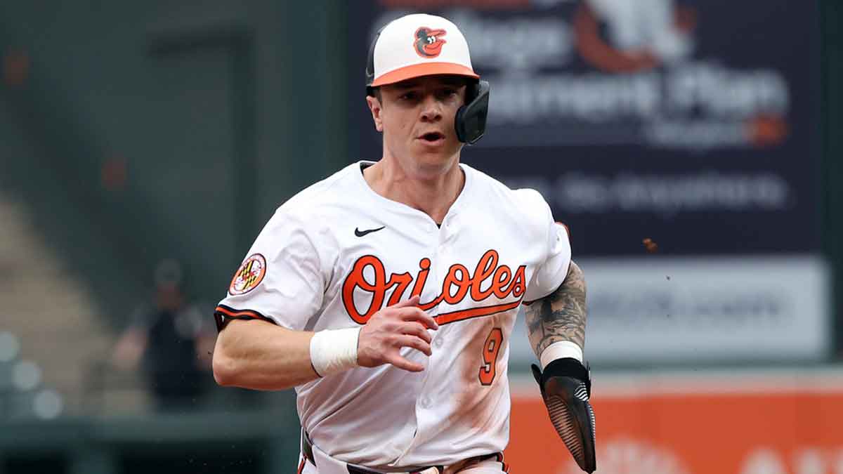 Baltimore Orioles outfielder Tyler O'Neill (9) advances to third during the eighth inning against the Minnesota Twins at Oriole Park at Camden Yards.