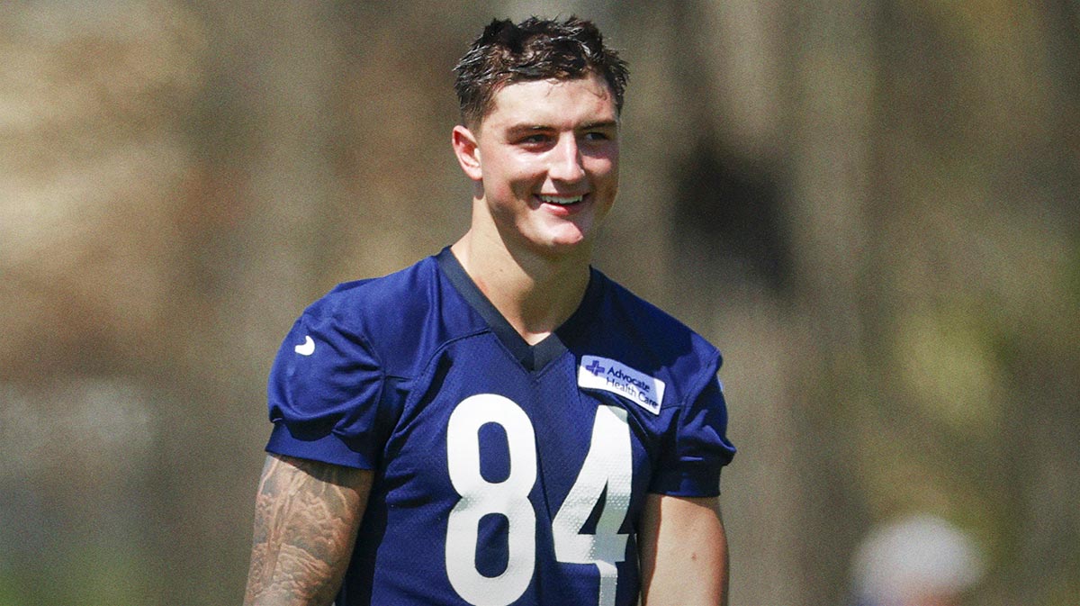 Bears’ Colston Loveland gets real on what it’s like playing for Ben Johnson