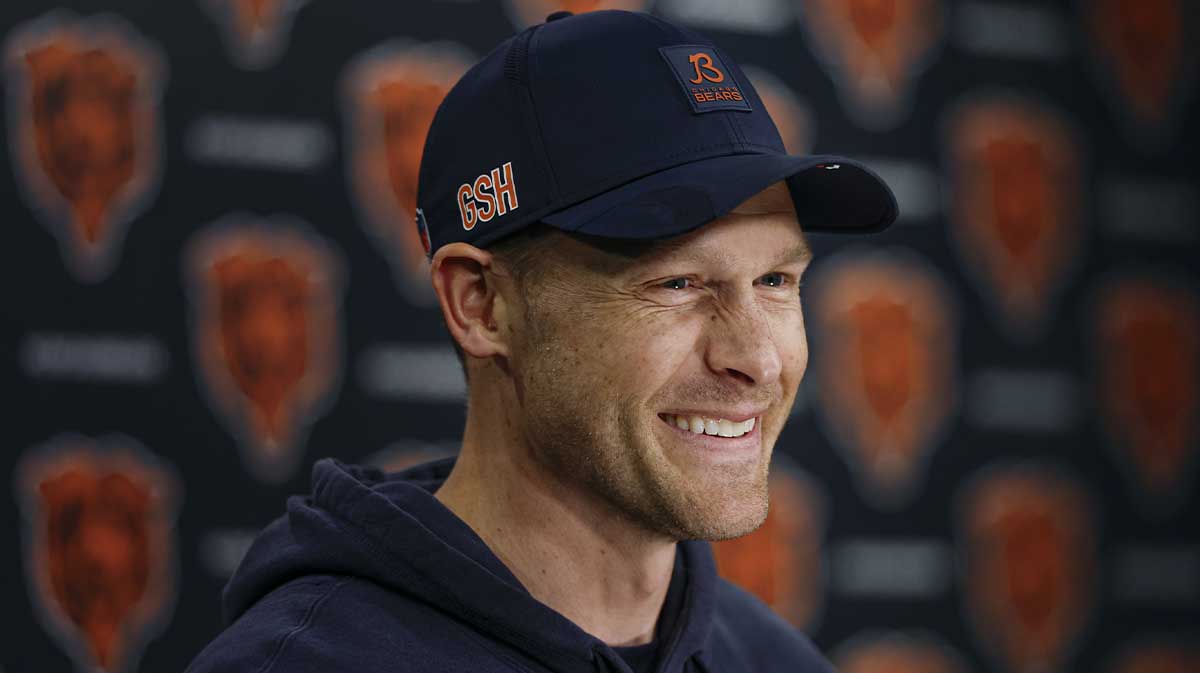 Bears’ Ben Johnson ‘loves’ narrative that puts down Chicago QBs