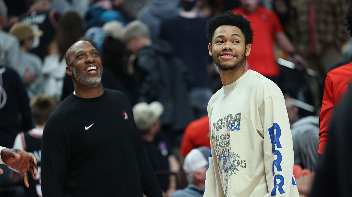 Portland Trail Blazers guard Anfernee Simons (1) and Portland Trail Blazers head coach Chauncey Billups share a moment before the Trail Blazers play Los Angeles Lakers at Moda Center.