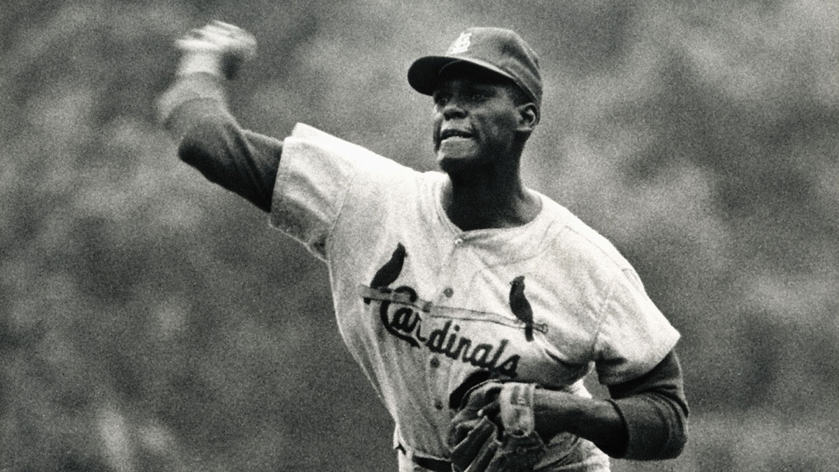 St. Louis Cardinals pitcher Bob Gibson pitches during the 1965 season.