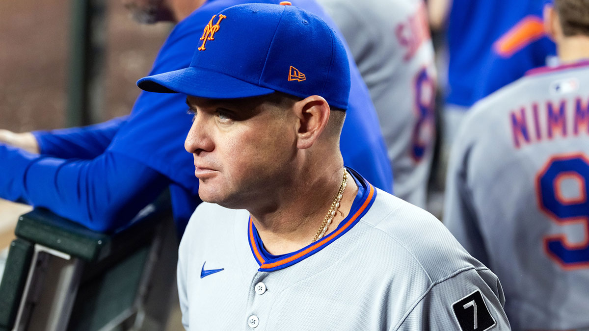 New York Mets manager Carlos Mendoza against the Arizona Diamondbacks at Chase Field.