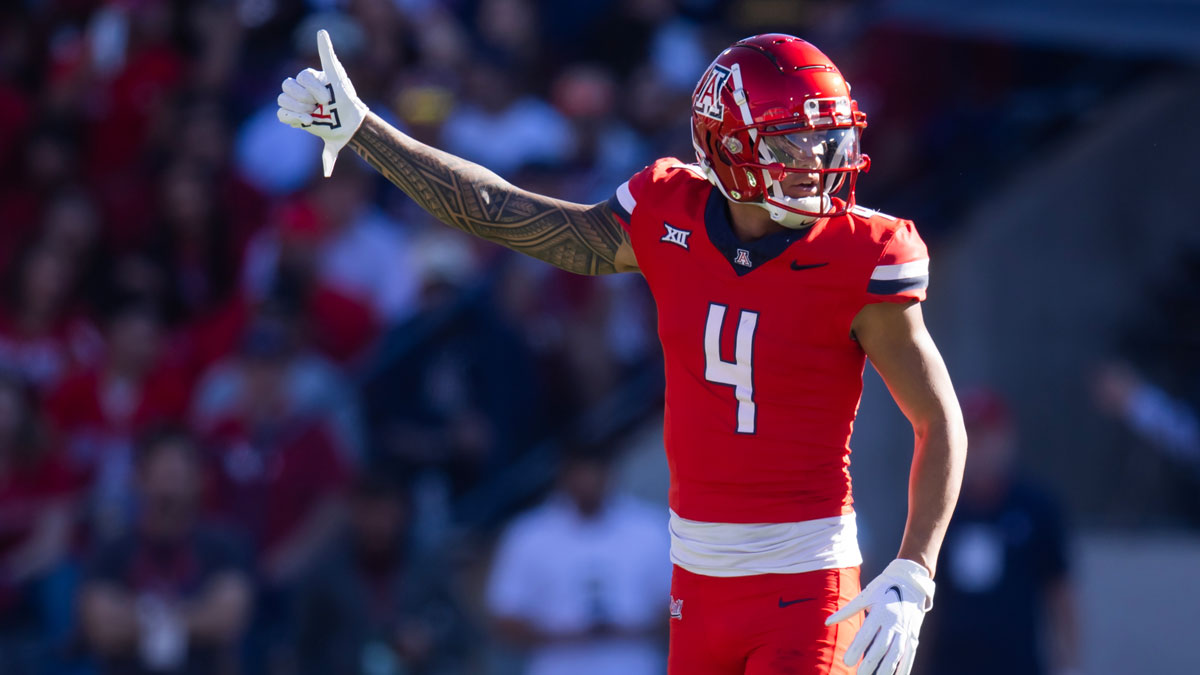 Arizona Wildcats wide receiver Tetairoa McMillan (4) against the Arizona State Sun Devils during the Territorial Cup at Arizona Stadium.