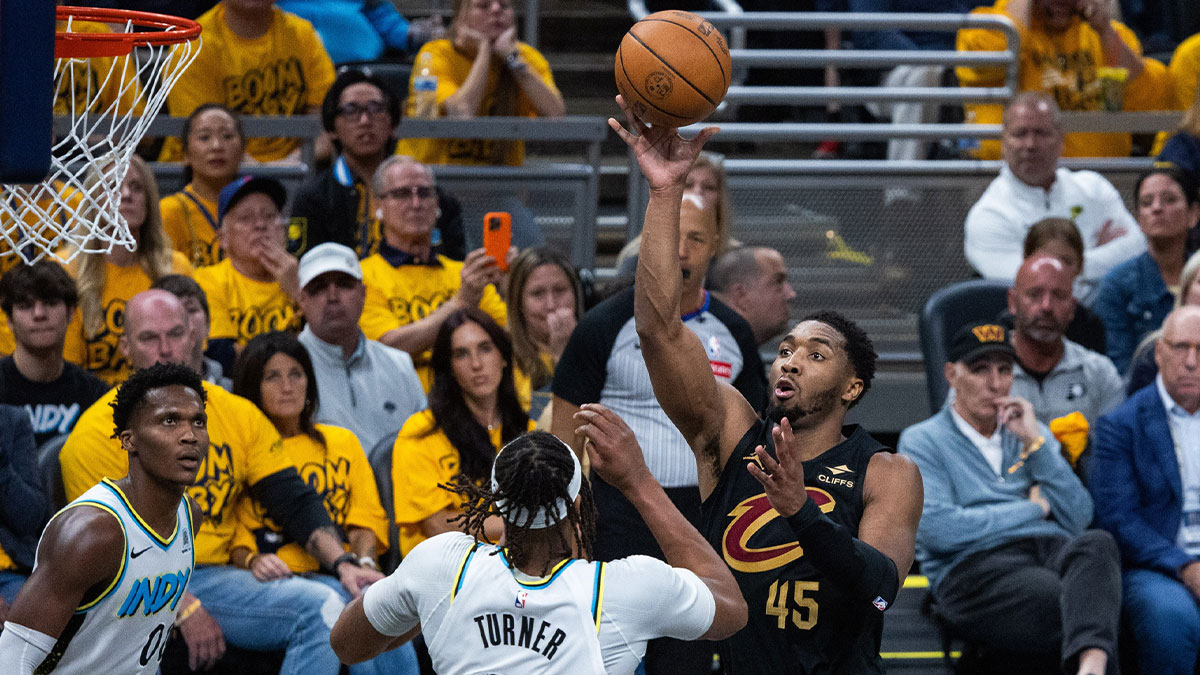 Fans react to Cavs’ concerning Game 4 start vs. Pacers