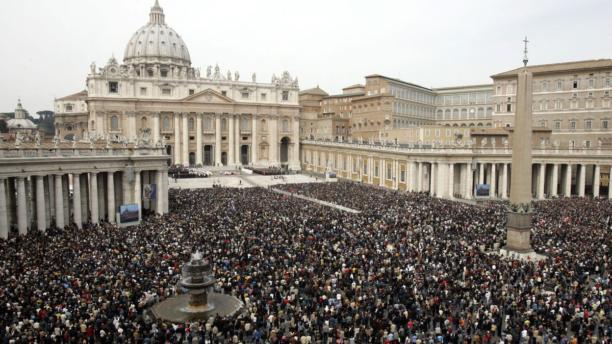 Adam Schefter, Ian Rapoport were enjoying the pope announcement