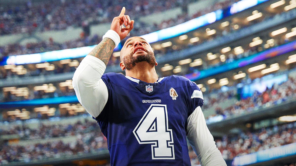 Oct 13, 2024; Arlington, Texas, USA; Dallas Cowboys quarterback Dak Prescott (4) prays before the game against the Detroit Lions at AT&T Stadium. Mandatory Credit: Kevin Jairaj-Imagn Images