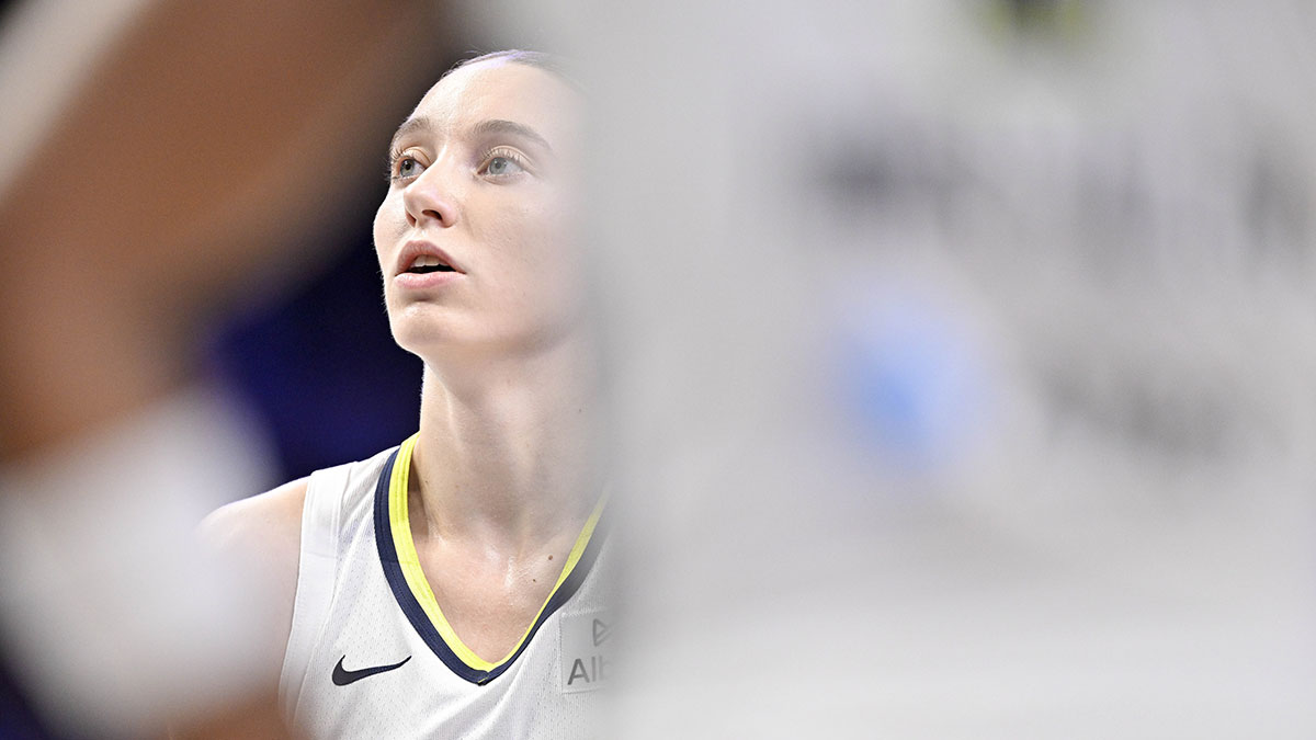 Dallas Wings guard Paige Bueckers (5) attempts a foul shot during the first half against the Seattle Storm at College Park Center.