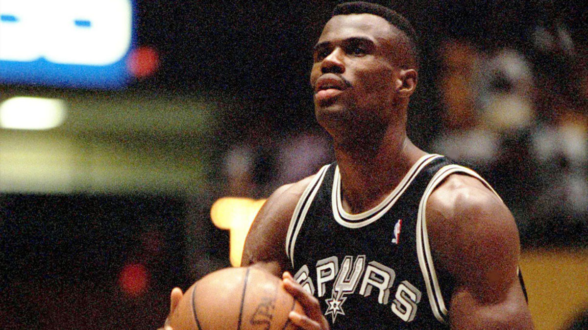 San Antonio Spurs center David Robinson in action against the Washington Wizards in a pre-season game at the Patriot Center.