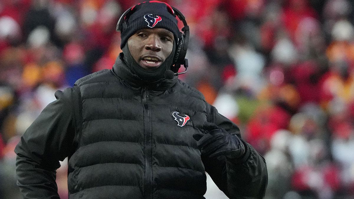 Houston Texans head coach DeMeco Ryans reacts during the third quarter of a 2025 AFC divisional round game against the Kansas City Chiefs at GEHA Field at Arrowhead Stadium.