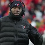 https://wp.clutchpoints.com/wp-content/uploads/2025/05/DeMeco-Ryans-coaching.jpg?w=150&h=150&crop=1