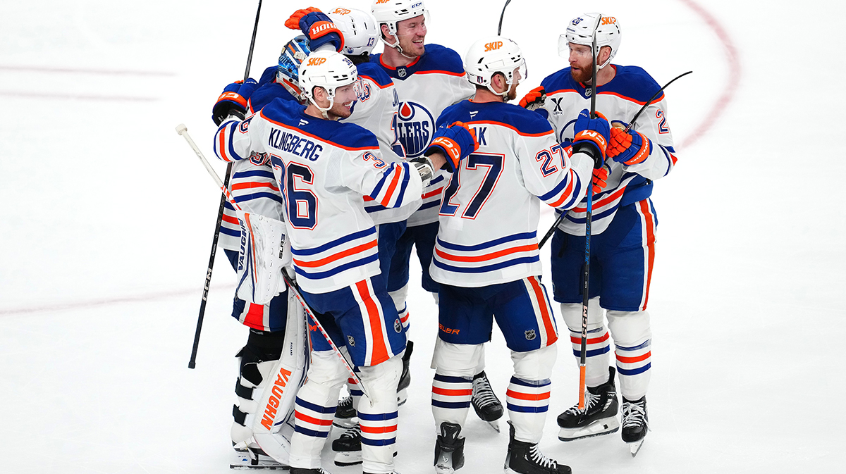May 8, 2025; Las Vegas, Nevada, USA; Edmonton Oilers goaltender Calvin Pickard (30) celebrates with team mates after defeating the Vegas Golden Knights during overtime in game two of the second round of the 2025 Stanley Cup Playoffs at T-Mobile Arena. Mandatory Credit: Stephen R. Sylvanie-Imagn Images