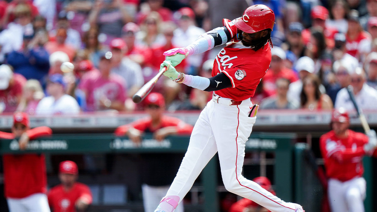 Cincinnati Reds shortstop Elly De La Cruz (44) hits a homer in the first inning of the MLB National League game between the Cincinnati Reds and Chicago Cubs, Saturday, May 24, 2025, at Great American Ball Park in Downtown Cincinnati.