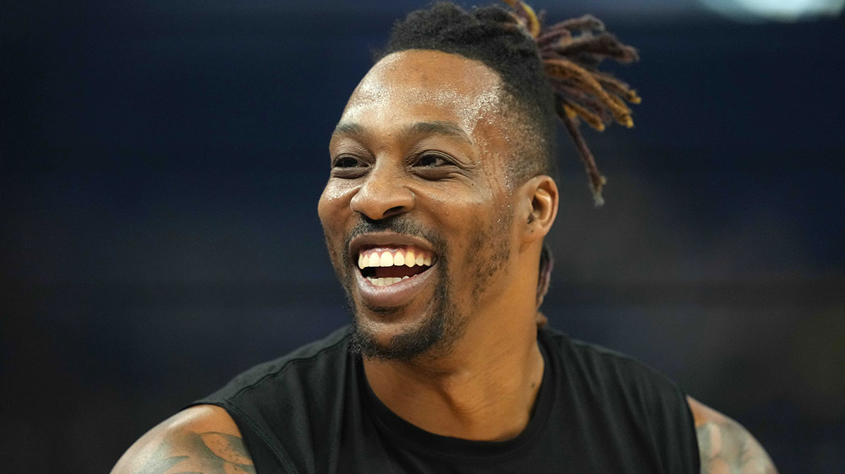 Los Angeles Lakers center Dwight Howard (39) before the game against the Golden State Warriors at Chase Center.