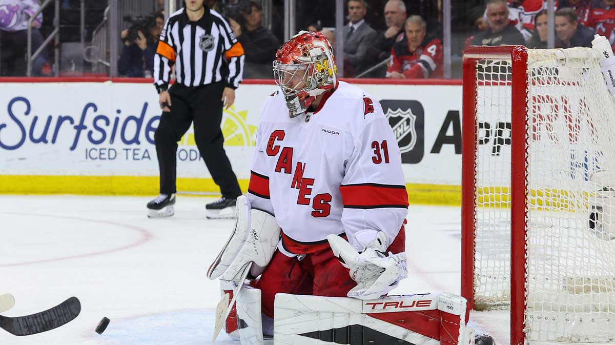Frederick Andersen signs new deal with Hurricanes amid playoffs