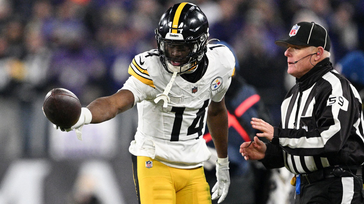 Former Pittsburgh Steelers receiver George Pickens, who was moved in a trade with the Dallas Cowboys, against the Baltimore Ravens.