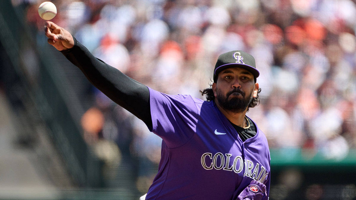 Colorado Rockies starting pitcher German Marquez (48) throws a pitch against the San Francisco Giants during the first inning at Oracle Park.