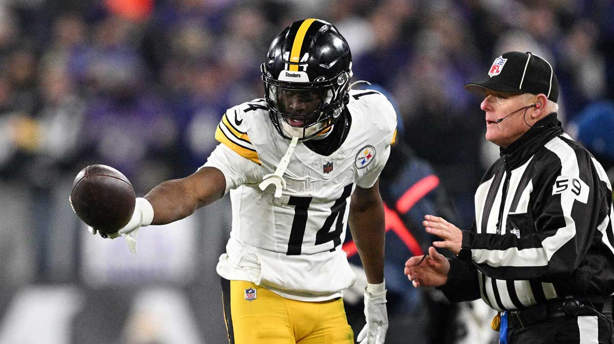 Pittsburgh Steelers wide receiver George Pickens (14) reacts after a catch against the Baltimore Ravens in the fourth quarter in an AFC wild card game at M&T Bank. Stadium.