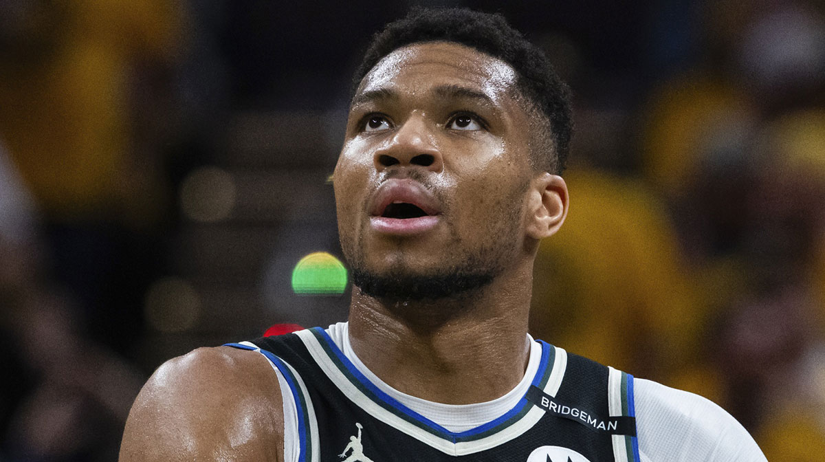 Milwaukee Bucks forward Giannis Antetokounmpo (34) in the first half against the Indiana Pacers at Gainbridge Fieldhouse.